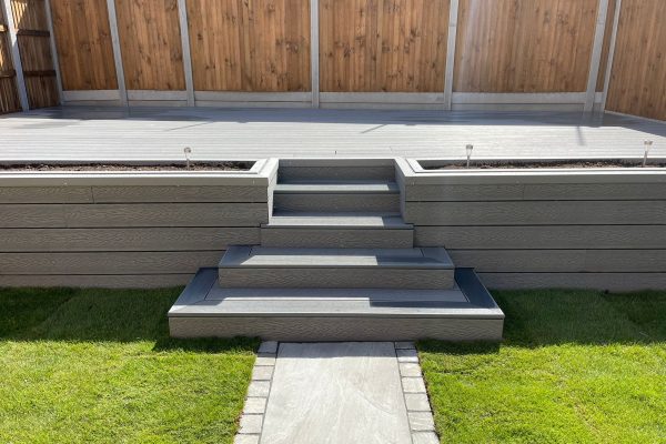 Decking specialists herts 2023-07-21 at 16.35.39