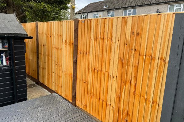 Fencing experts Herts 16