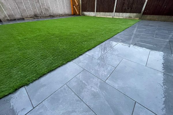 artificial grass specialists herts 2023-07-21 at 19.09.40 (1)