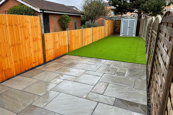 artificial grass specialists herts 2023-07-21 at 19.09.49