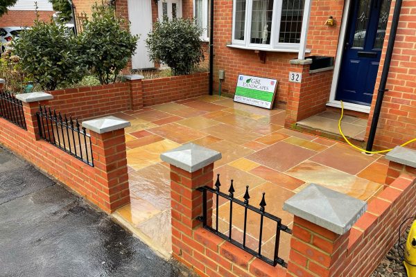 paving specialists herts 2023-07-21 at 19.34.20