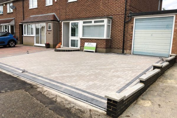 paving specialists herts 2023-07-21 at 19.34.21 (1)