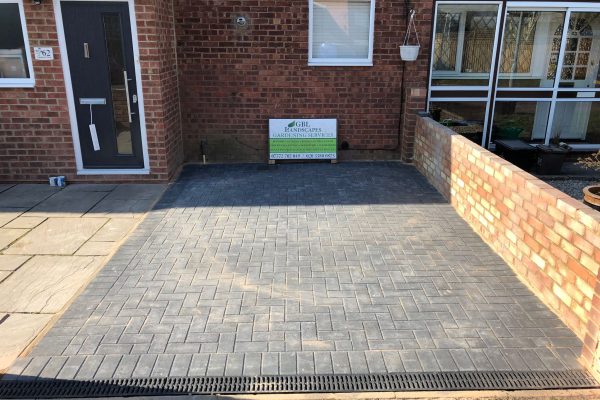paving specialists herts 2023-07-21 at 19.34.22